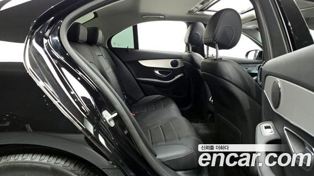 Mercedes-Benz C-класс W205 Avantgarde, 2017 12