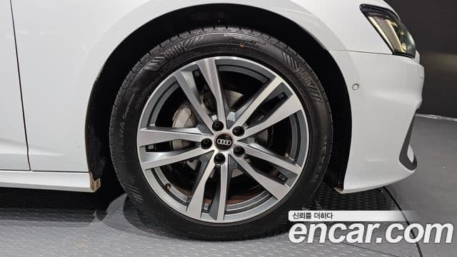 Audi A6 (C8) Premium, 2021 все фото