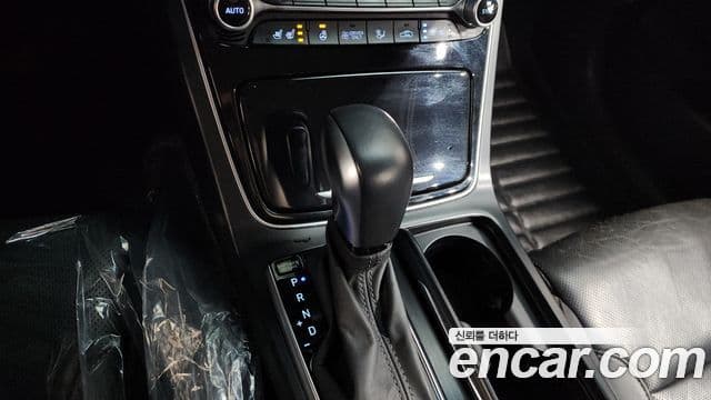 Hyundai Grandeur IG гибрид Special, 2019 9