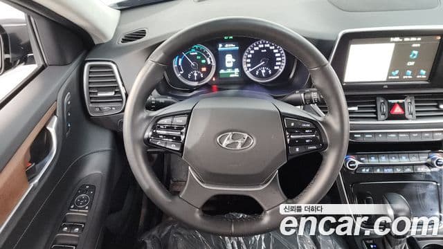 Hyundai Grandeur IG гибрид Special, 2019 13