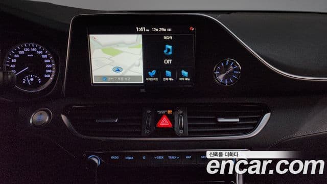 Hyundai Grandeur IG гибрид Special, 2019 15