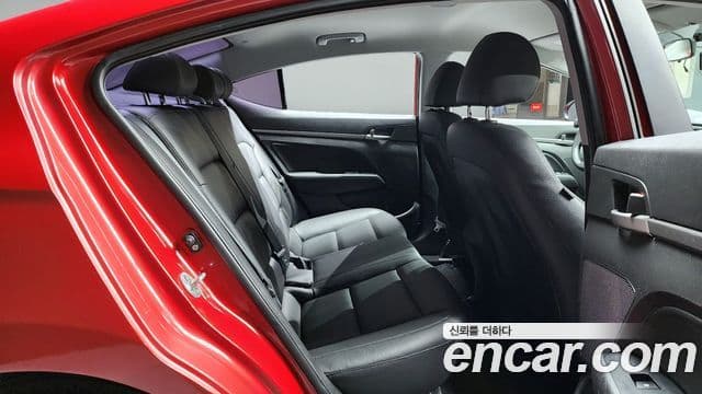 Hyundai Avante AD 1.6 GDI Value Plus, 2017 12