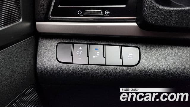 Hyundai Avante AD 1.6 GDI Value Plus, 2017 19