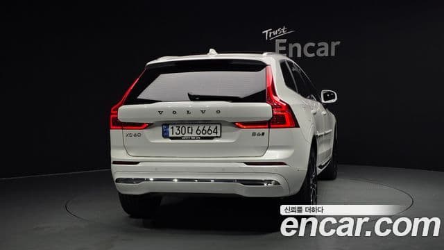 Volvo XC60 2세대 B6 Ultimate Bright, 2024 4