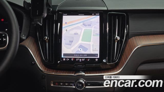 Volvo XC60 2세대 B6 Ultimate Bright, 2024 14