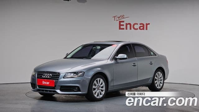 Audi New A4 B8, 2010 1