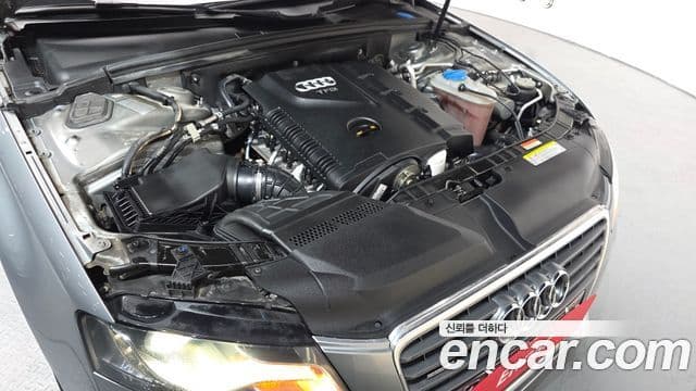 Audi New A4 B8, 2010 6