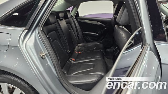 Audi New A4 B8, 2010 12