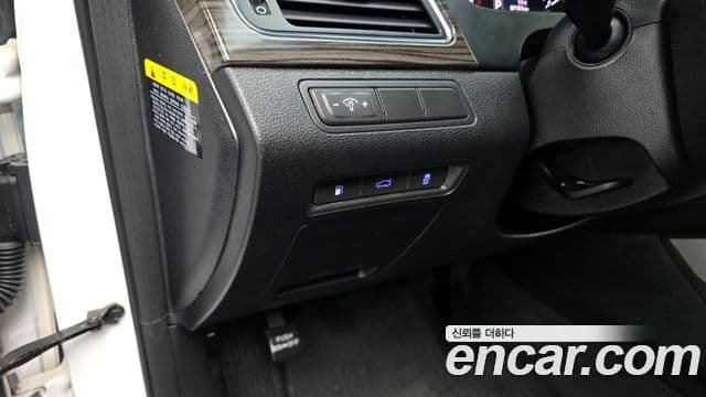 Hyundai LF Sonata 2.0 Smart, 2015 13