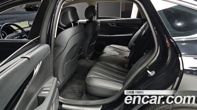 Genesis G80 (RG3) бензин 2.5 турбо 2WD, 2021 12