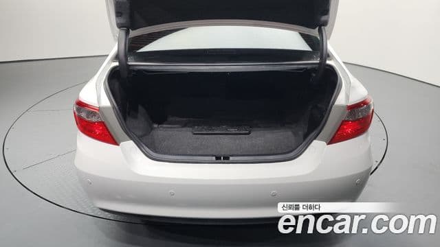 Toyota New 캠리 гибрид LE, 2016 20