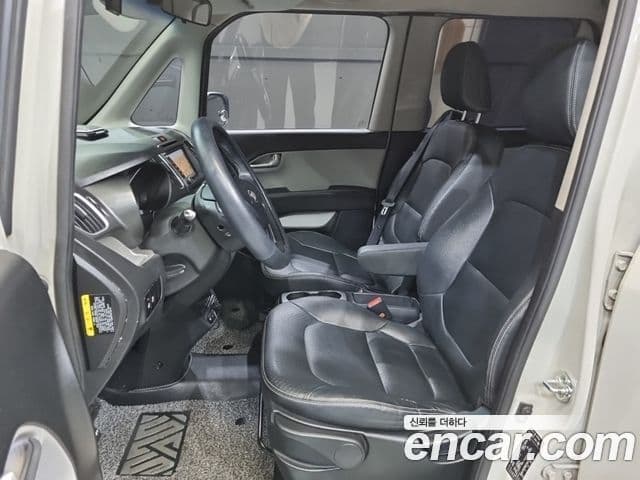 Kia Ray Luxury, 2016 17