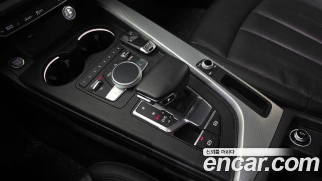 Audi A4 (B9), 2019 9