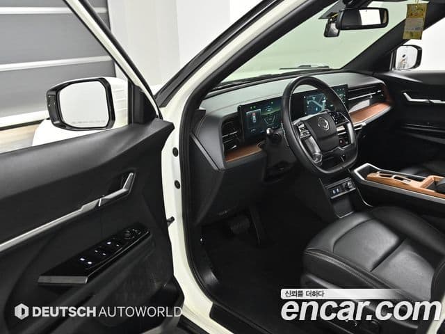 KG모빌리티(SsangYong) The / новый New Torres T5, 2025 11