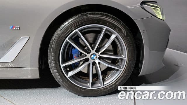 BMW 5시리즈 (G30) 520i M Sport, 2021 все фото