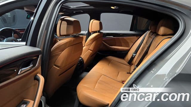 BMW 5시리즈 (G30) 520i M Sport, 2021 13