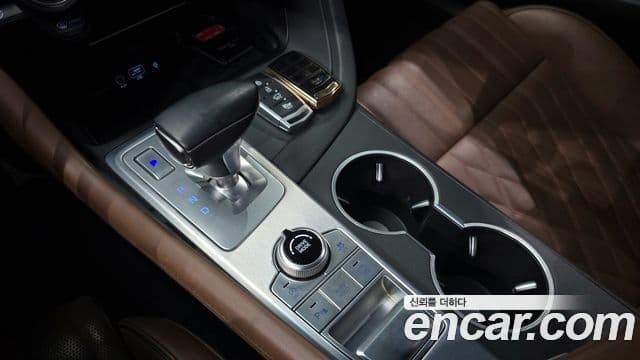 Genesis G70 Elite, 2019 9