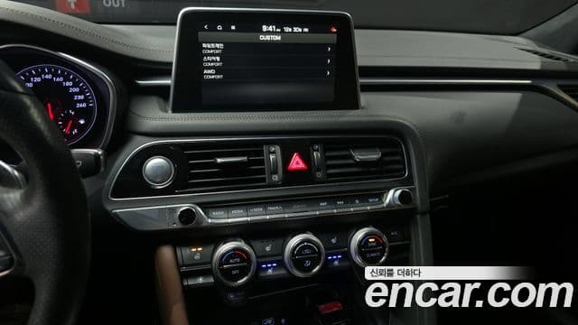 Genesis G70 Elite, 2019 16