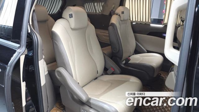 Kia Carnival 4세대 Signature, 2022 12