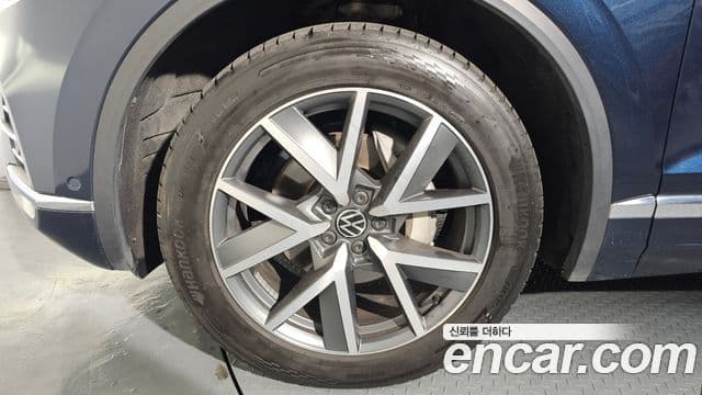 Volkswagen Touareg 3세대 Prestige, 2023 все фото