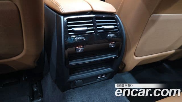 BMW 5시리즈 (G30) Luxury, 2023 18