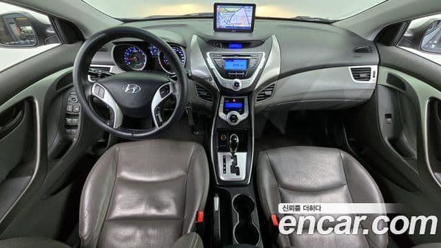 Hyundai Avante MD Luxury, 2012 7