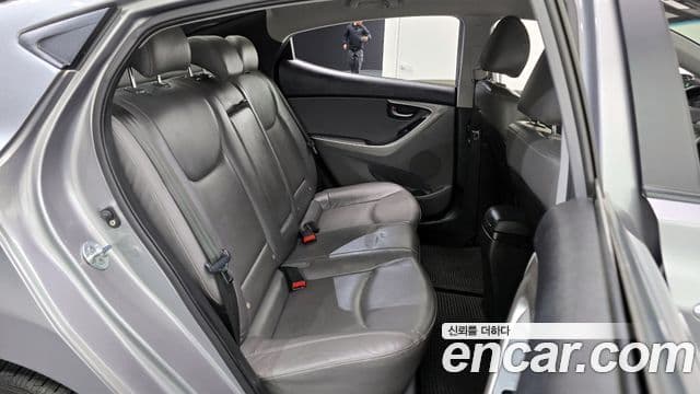 Hyundai Avante MD Luxury, 2012 12