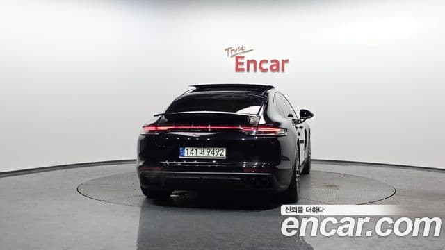 Porsche Panamera (971), 2021 4