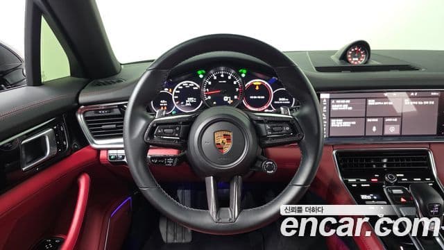 Porsche Panamera (971), 2021 13