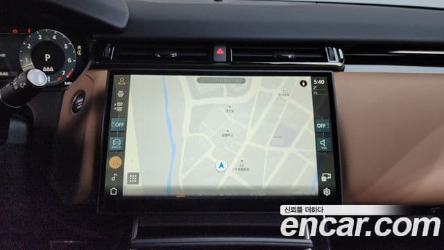 Land Rover Range Rover Velar 3.0 P400 Dynamic HSE, 2025 14