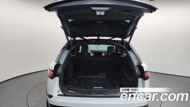 Land Rover Range Rover Velar 3.0 P400 Dynamic HSE, 2025 20