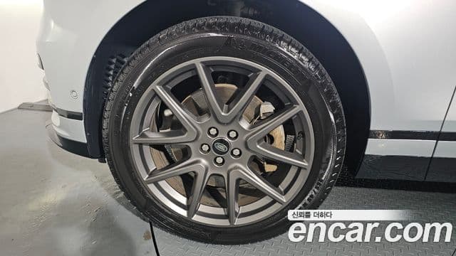 Land Rover Range Rover Velar 3.0 P400 Dynamic HSE, 2025 все фото