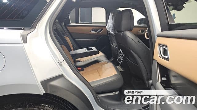Land Rover Range Rover Velar 3.0 P400 Dynamic HSE, 2025 12