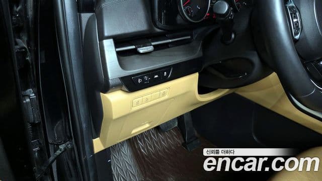 Kia Carnival 4세대 Prestige, 2023 17