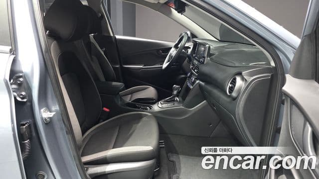 Hyundai Kona Smart, 2020 10
