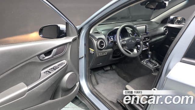 Hyundai Kona Smart, 2020 11