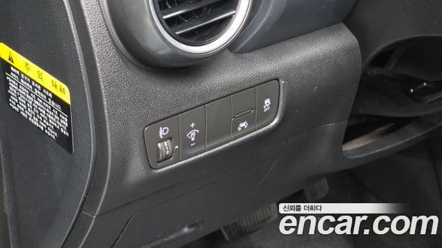 Hyundai Kona Smart, 2020 16