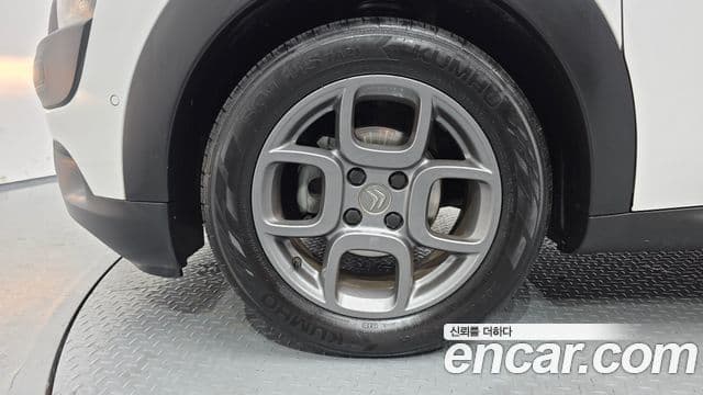 Ситроен / DS C4 Cactus 1.6 BlueHDi Feel (название комплектации), 2018 все фото