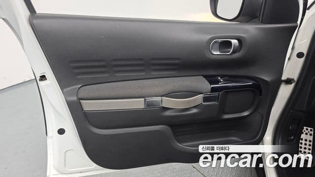 Ситроен / DS C4 Cactus 1.6 BlueHDi Feel (название комплектации), 2018 16