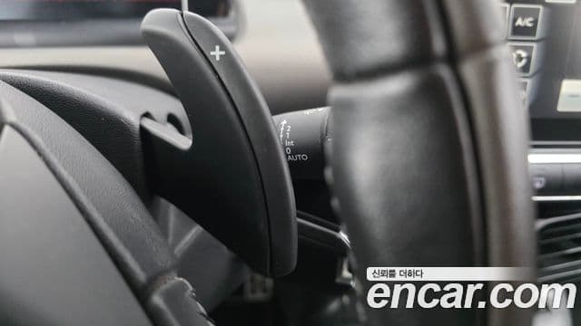 Ситроен / DS C4 Cactus 1.6 BlueHDi Feel (название комплектации), 2018 18