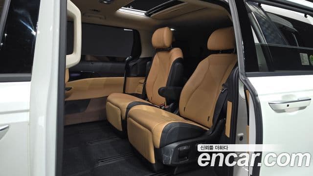 Kia Carnival 4세대 Signature, 2022 12