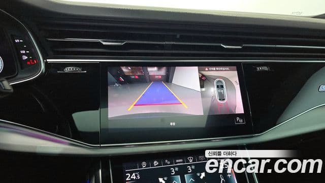 Audi Q8 (4M) Premium, 2021 14