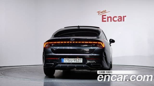 Kia K5 3세대 Signature, 2021 4