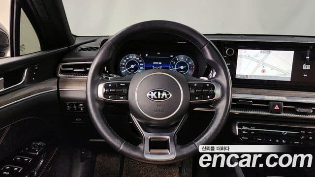 Kia K5 3세대 Signature, 2021 13