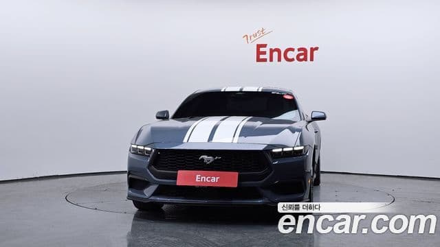 Ford Mustang 7세대 2.3 EcoBoost Premium купе, 2024 3