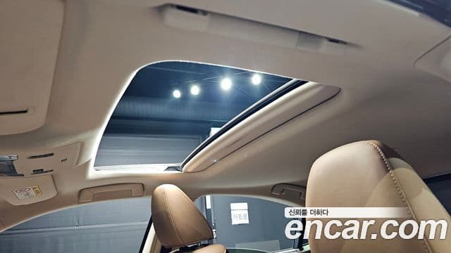 Lexus New ES300h XV60, 2017 16