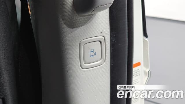 Hyundai Staria Modern, 2023 19