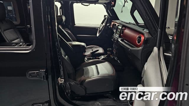 Jeep Wrangler (JL) 2.0 Rubicon 4도어, 2022 11