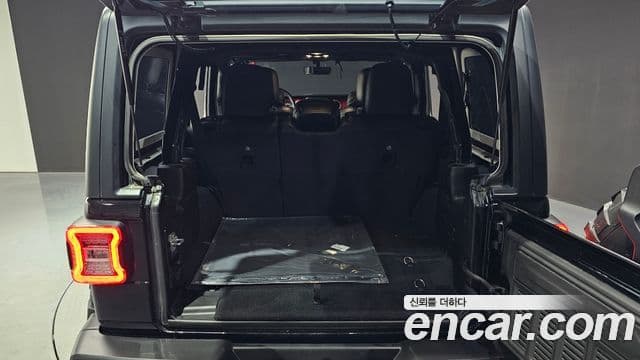 Jeep Wrangler (JL) 2.0 Rubicon 4도어, 2022 20