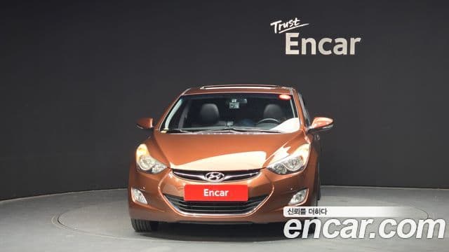 Hyundai Avante MD Modern, 2013 3